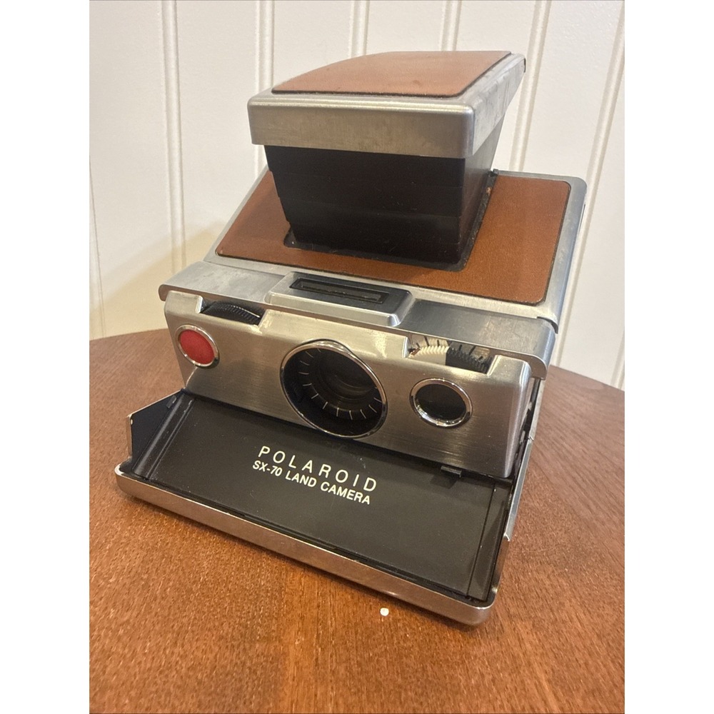 Vintage Polaroid SX-70 Instant Film Land Camera Folding Film Untested